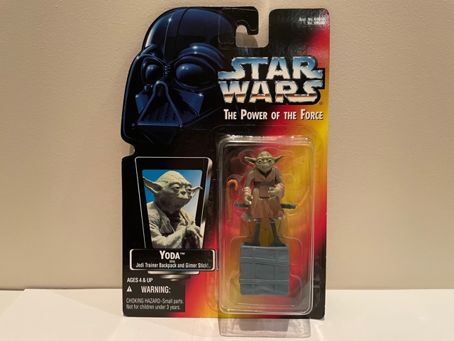 Star Wars Power of the Force (II) Yoda with Jedi Trainer Backpack and Gimer Stick