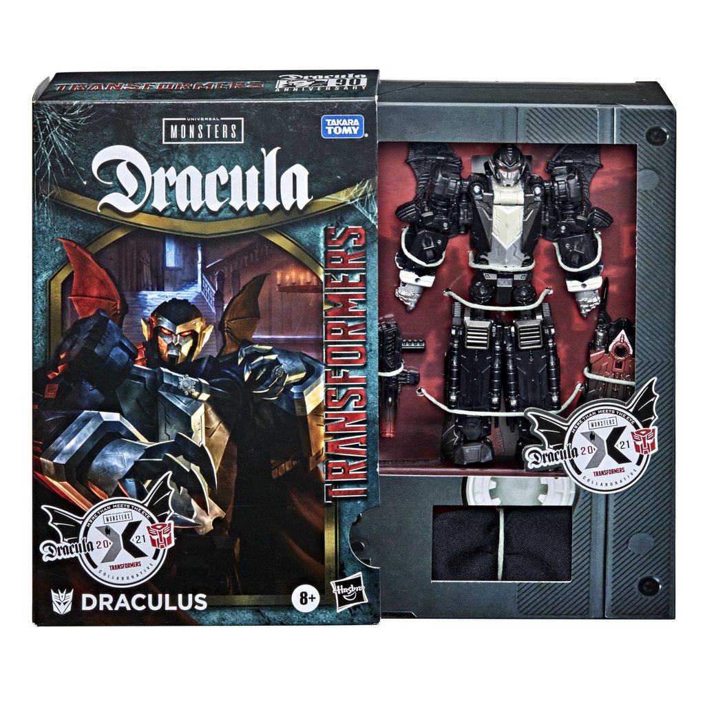 The Draculus figure converts into bat mode in 23 steps and features deco and details inspired by the 1931 Universal Pictures Dracula movie